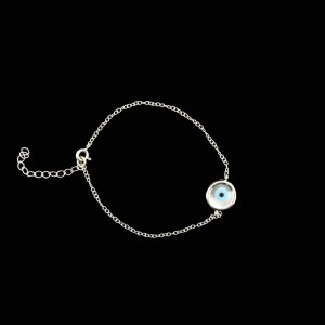 Silver bracelet with round eye