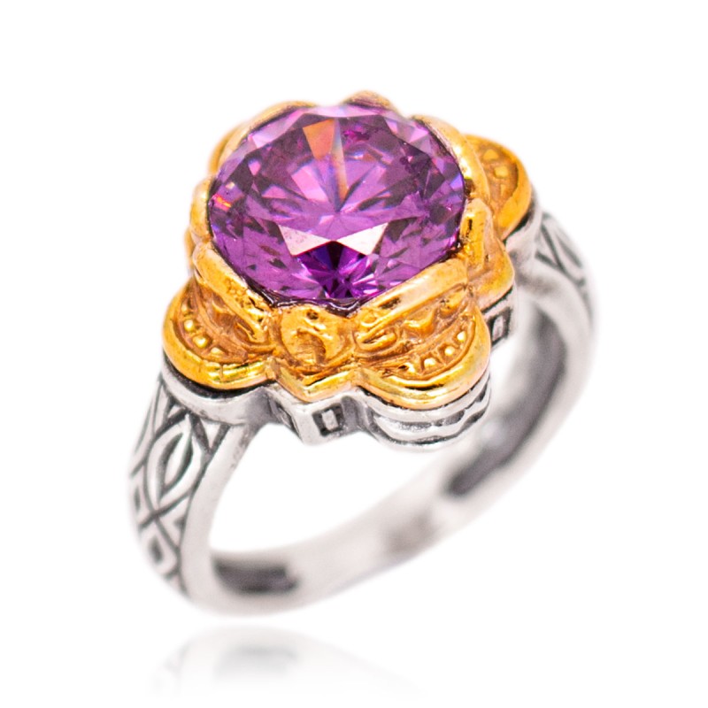Byzantine ring in the shape of a cross with amethyst