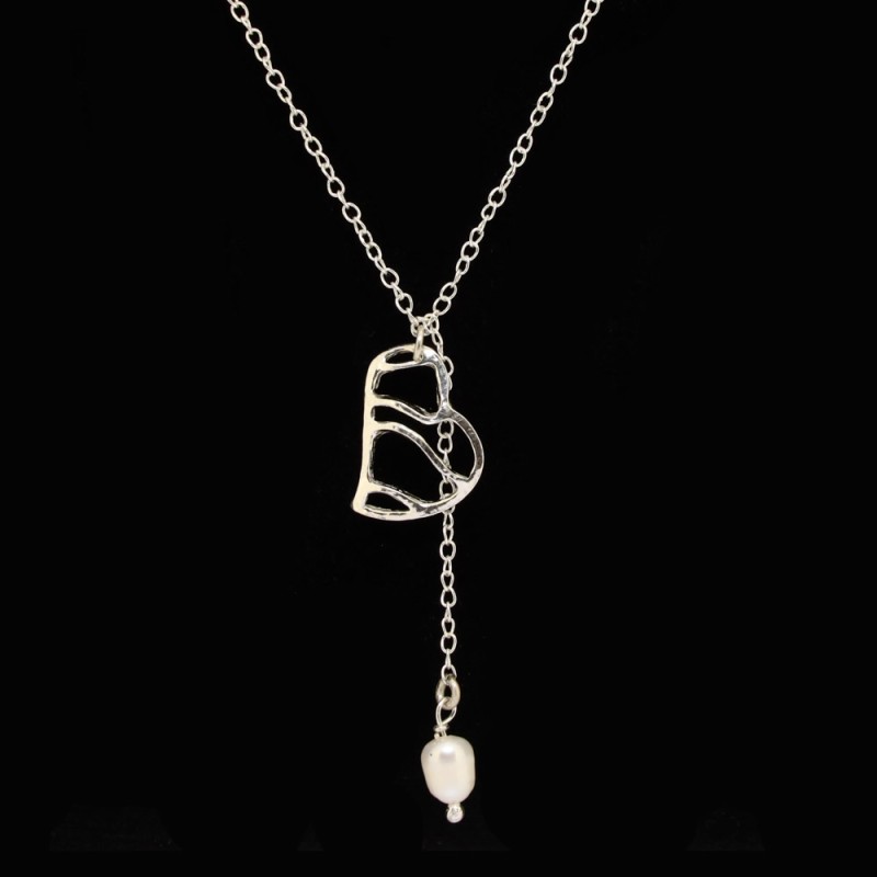 Silver necklace with heart and pearl pendant