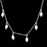 Silver necklace with natural pearl pendant