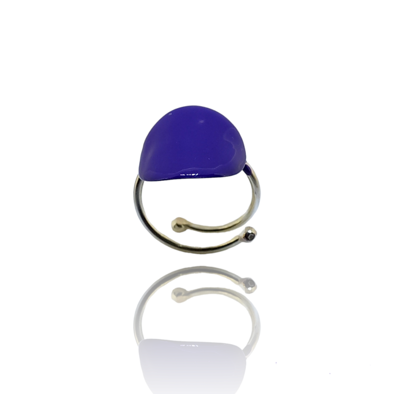 Silver oval (small) one size ring with enamel in various shades